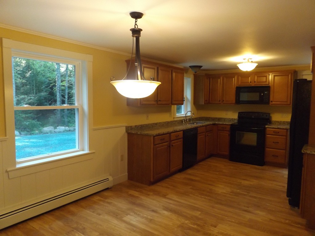 73 E Road Orange, MA 01364 - Photo 4 of 13