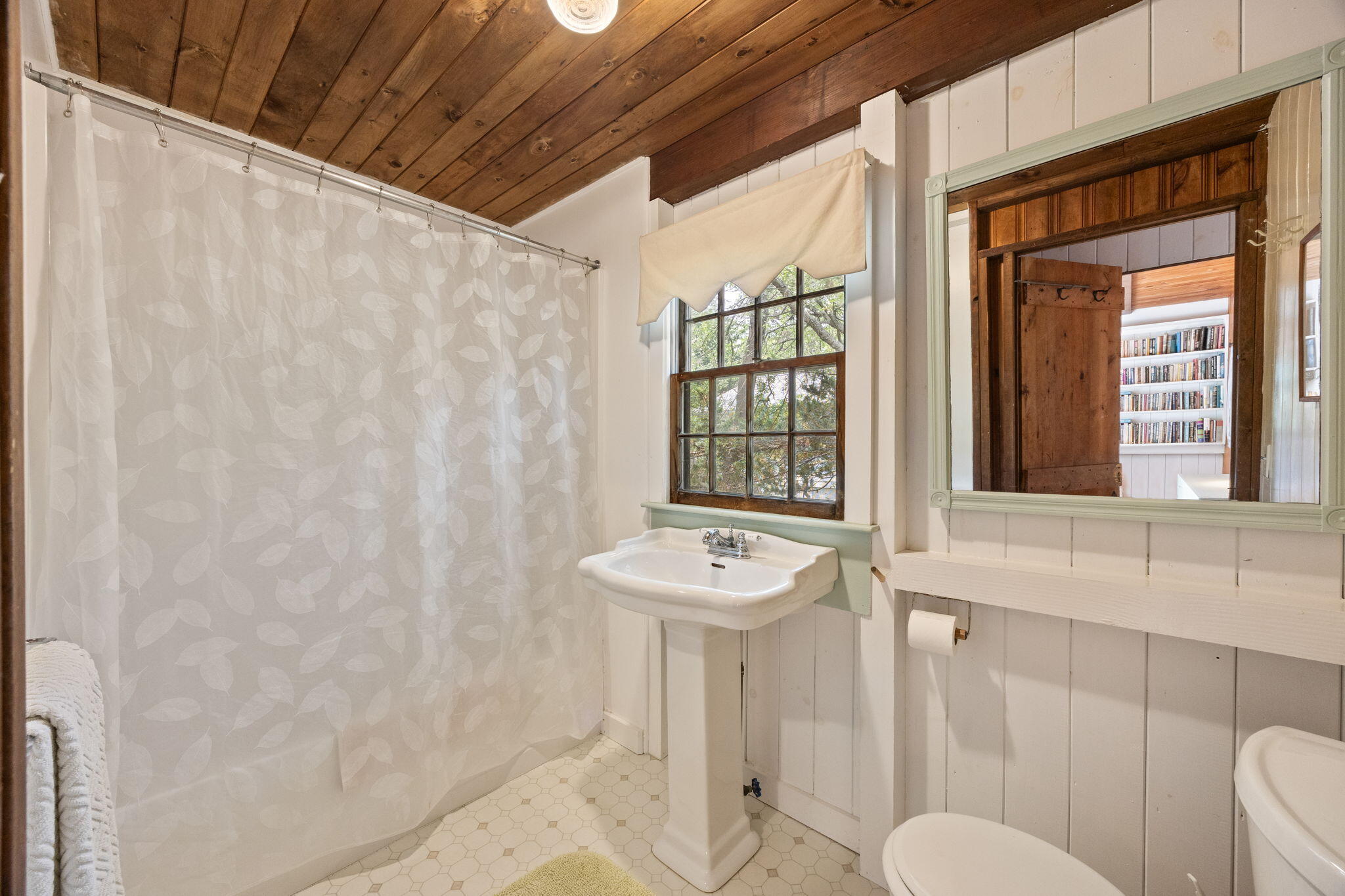 95 Indian Neck Road Wellfleet, MA 02667 - Photo 19 of 41 16-web-or-mls-95-indian-neck-rd