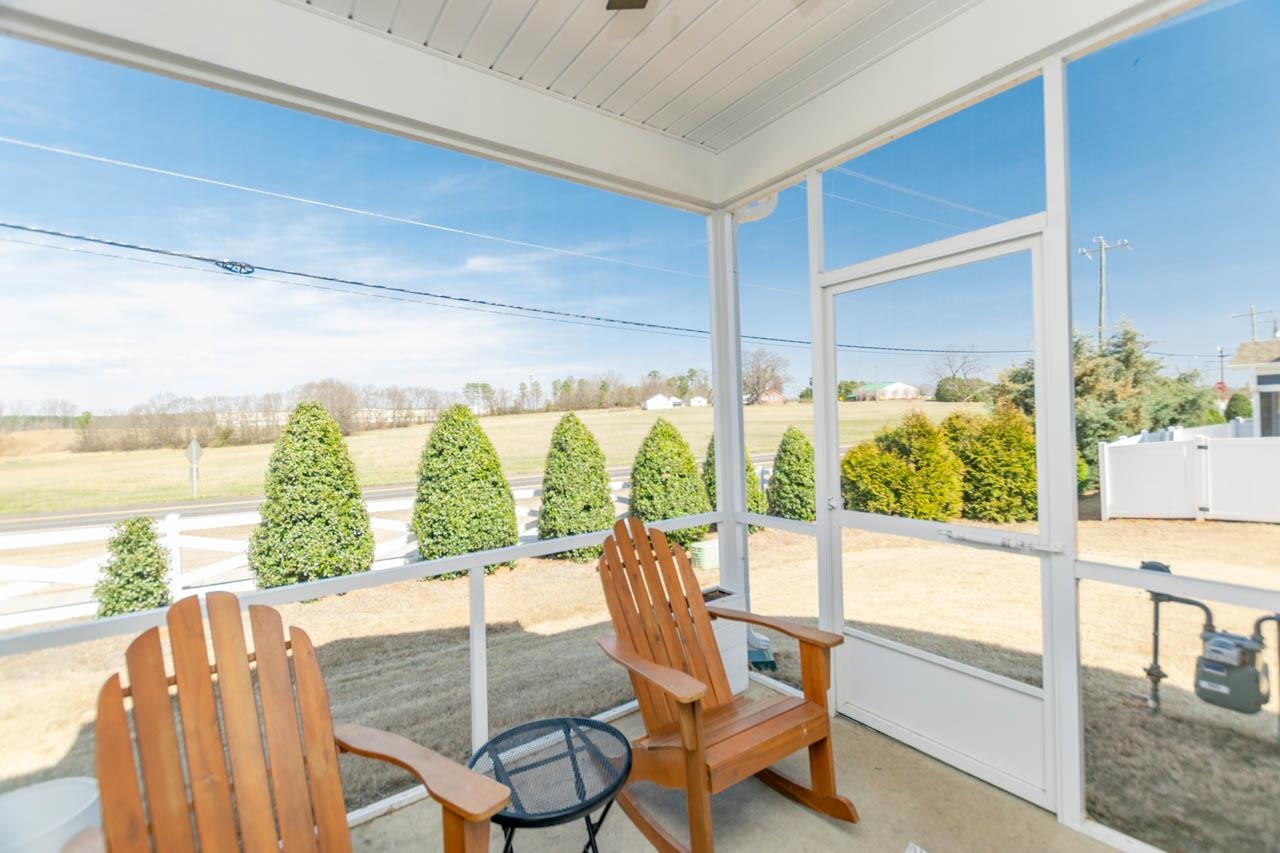 339 Stirrup Court Greer, SC 29651 - Photo 6 of 41