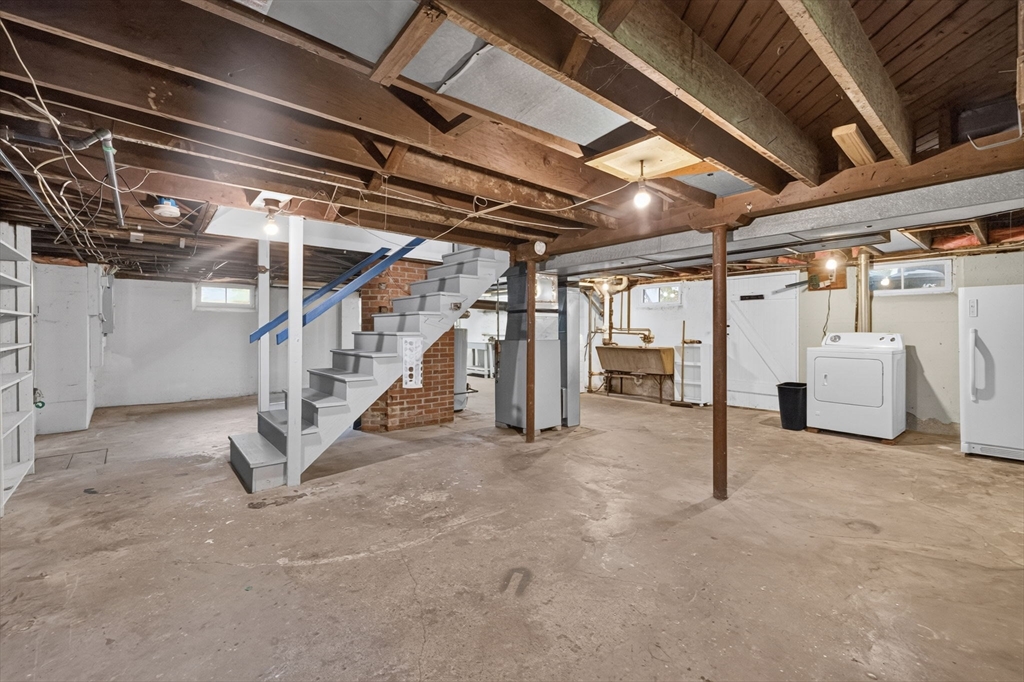 414 Archer Street Fall River, MA 02720 - Photo 35 of 36