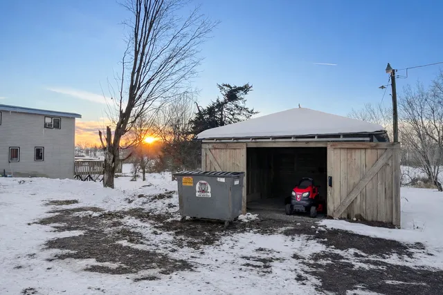 $460,000 | 48600 Anchor Avenue, Stanchfield, MN 55080