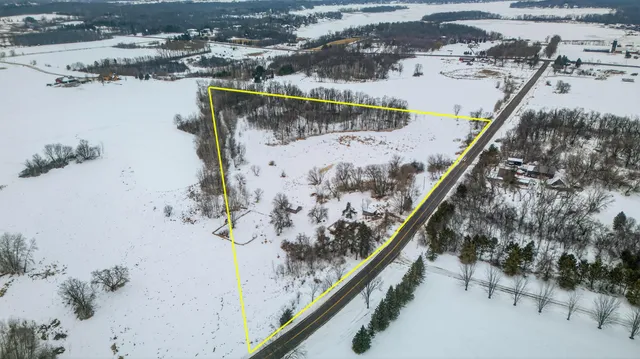 $460,000 | 48600 Anchor Avenue, Stanchfield, MN 55080