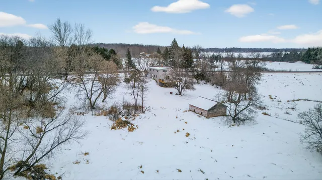 $460,000 | 48600 Anchor Avenue, Stanchfield, MN 55080