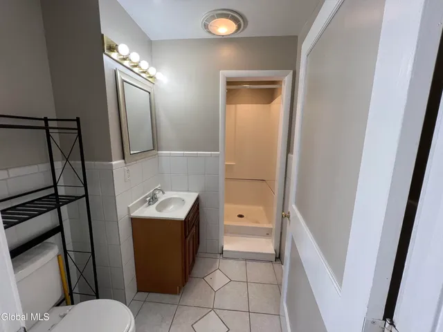 $900 | 5 Broadway, Unit 507, Troy, NY 12180