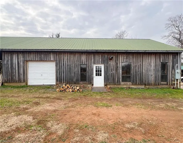 $1,000 | 5258 Ferguson Road, Unit A, Liberty, NC 27298