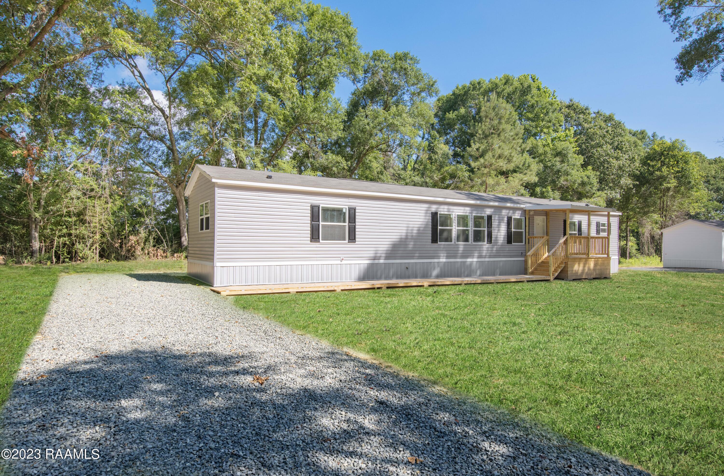 431 Bay Ridge Road Opelousas, LA 70570 - Photo 2 of 21 431 Bay Ridge Rd-2