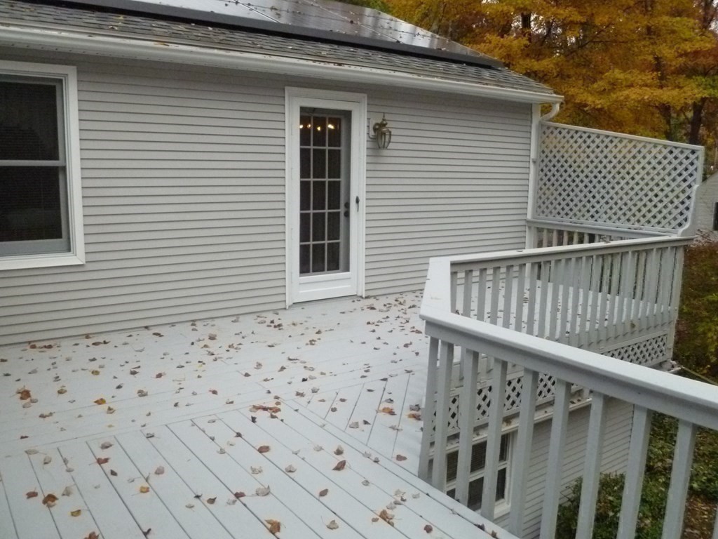 1209 Amostown Road West Springfield, MA 01089 - Photo 22 of 29