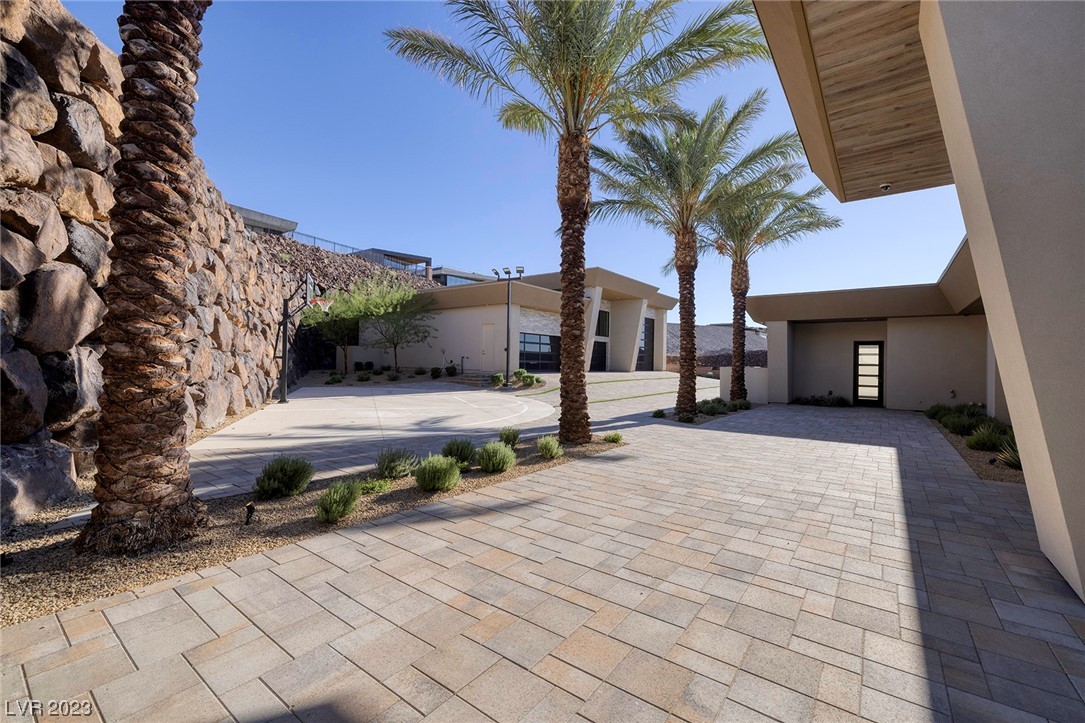 674 Dragon Point Drive Henderson, NV 89012 - Photo 39 of 66