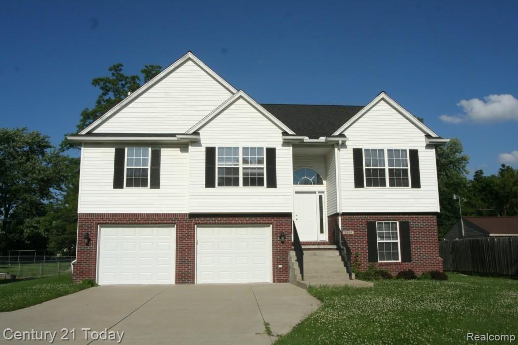 3669 Crooks Road Rochester, MI 48309 - Photo 1 of 36 NEARLY NEW ROCHESTER HILLS HOME IN BEAUTIFUL CONDITION.jpg