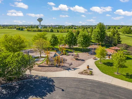 $685,000 | 26407 Silverleaf Drive, Plainfield, IL 60585