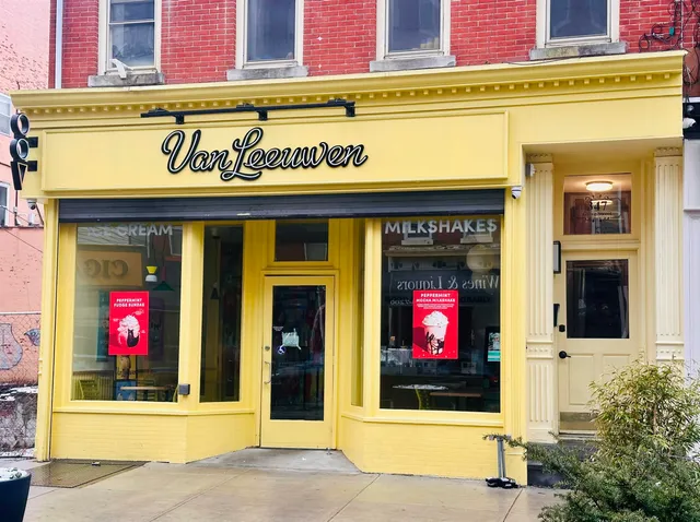 $4,250 | 354 Grove Street, Unit 4A, Jersey City, NJ 07302