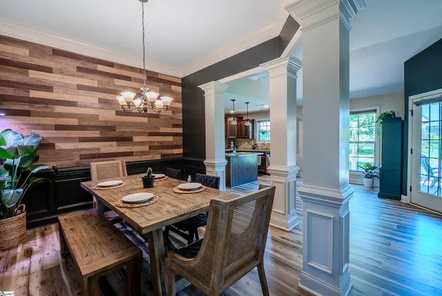 $375,000 | 303 East Story Bush Lane, Inman, SC 29349