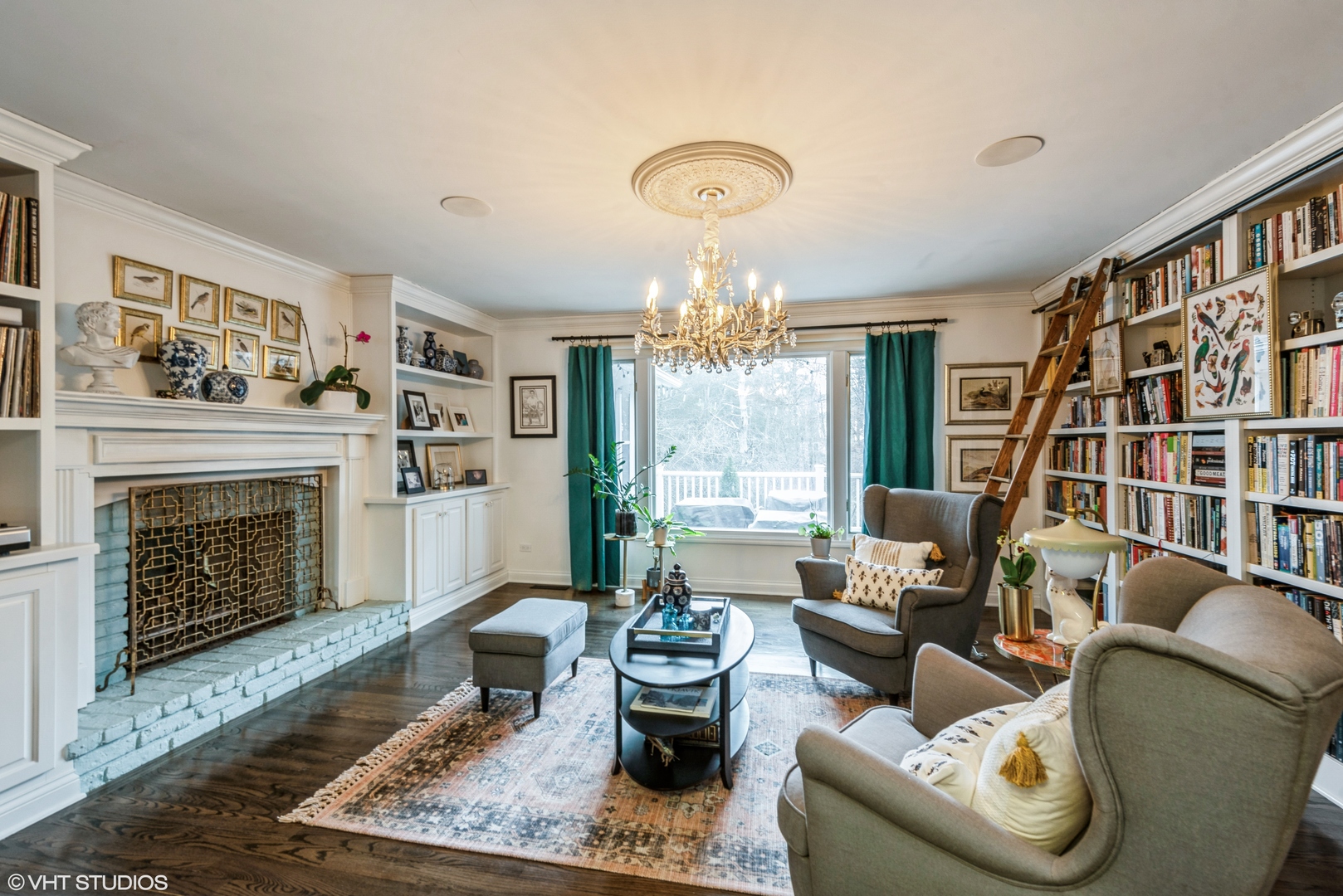 6208 Katmai Trail McHenry, IL 60050 - Photo 9 of 24 a living room with furniture and a fireplace