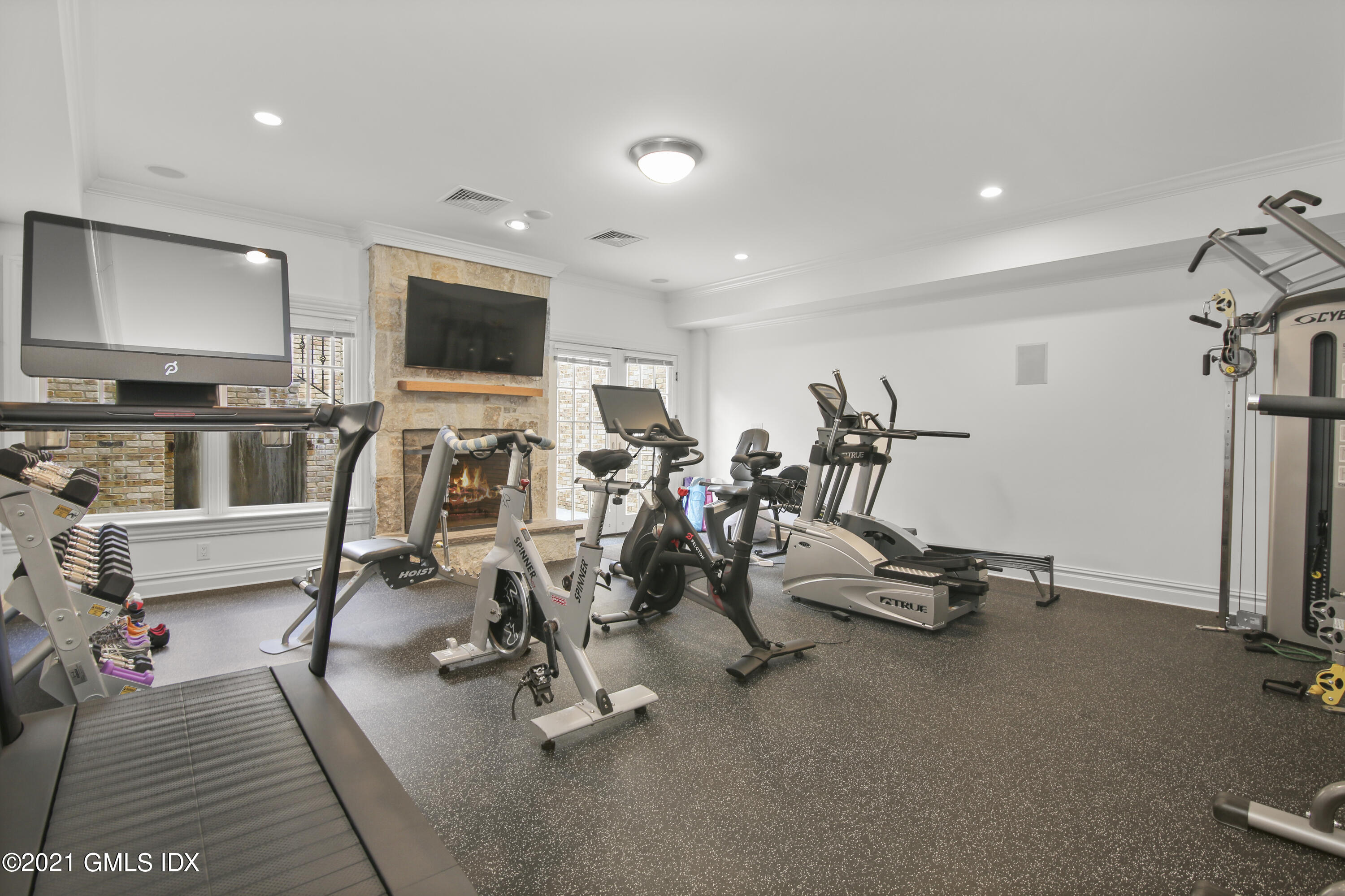 16 Benjamin Street Old Greenwich, CT 06870 - Photo 27 of 32 a view of a room with gym equipment