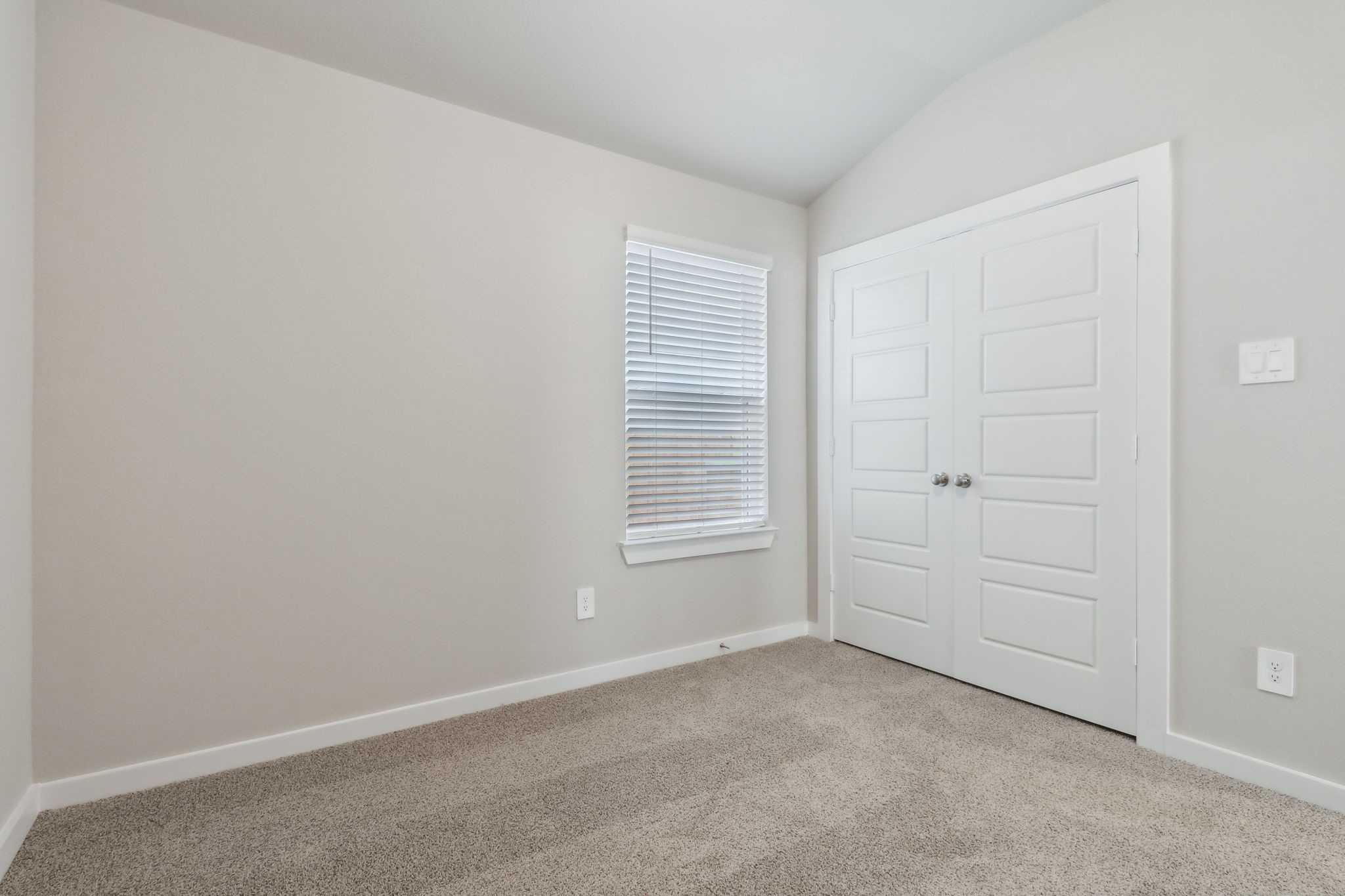 14301 Grey Pointe Court Conroe, TX 77302 - Photo 19 of 25 Photo is not of the actual home, but is an inspirational photo of builder’s model home and may depict options, furnishings, and/or decorator features that are not included