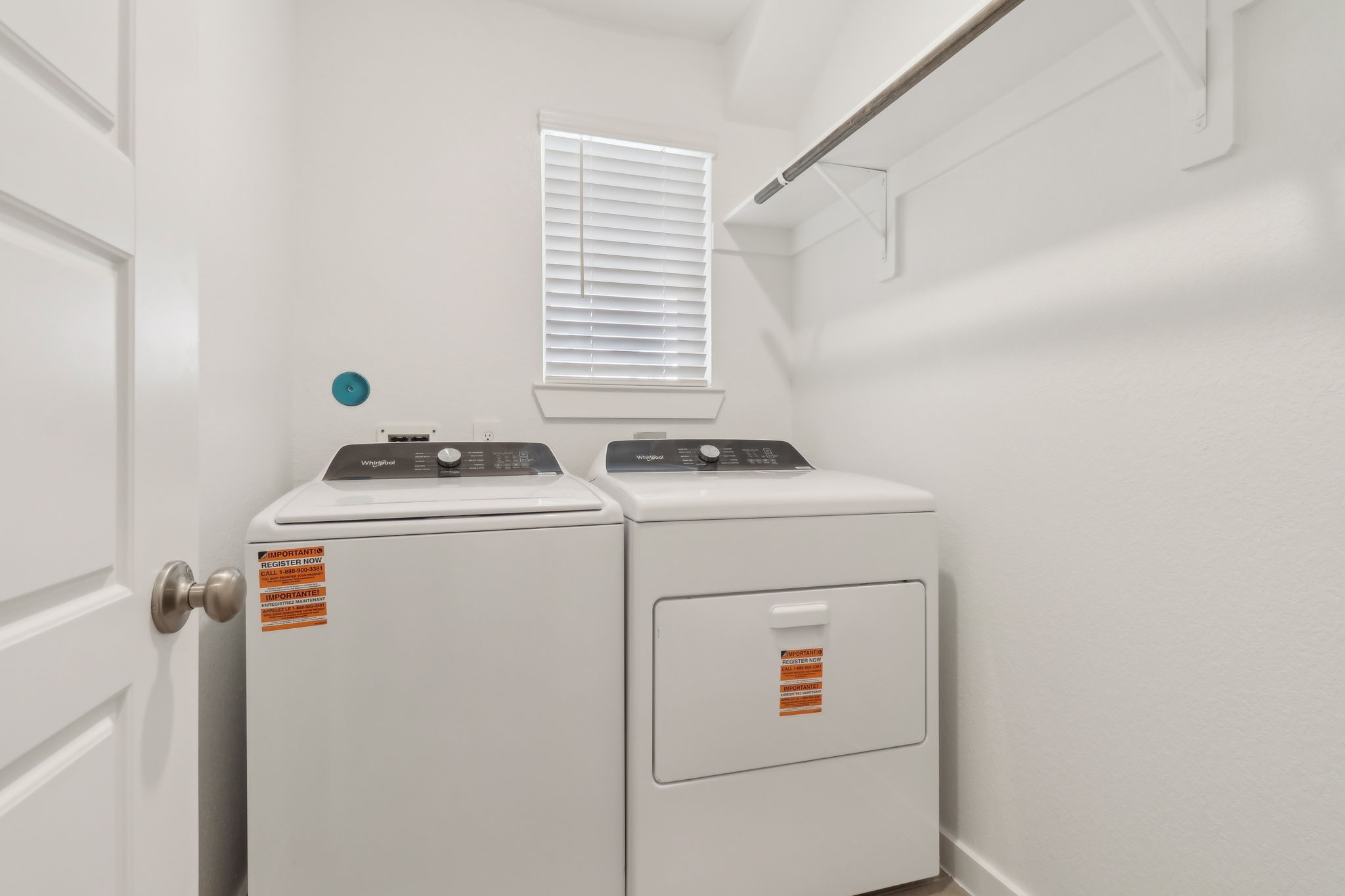 14301 Grey Pointe Court Conroe, TX 77302 - Photo 22 of 25 Photo is not of the actual home, but is an inspirational photo of builder’s model home and may depict options, furnishings, and/or decorator features that are not included