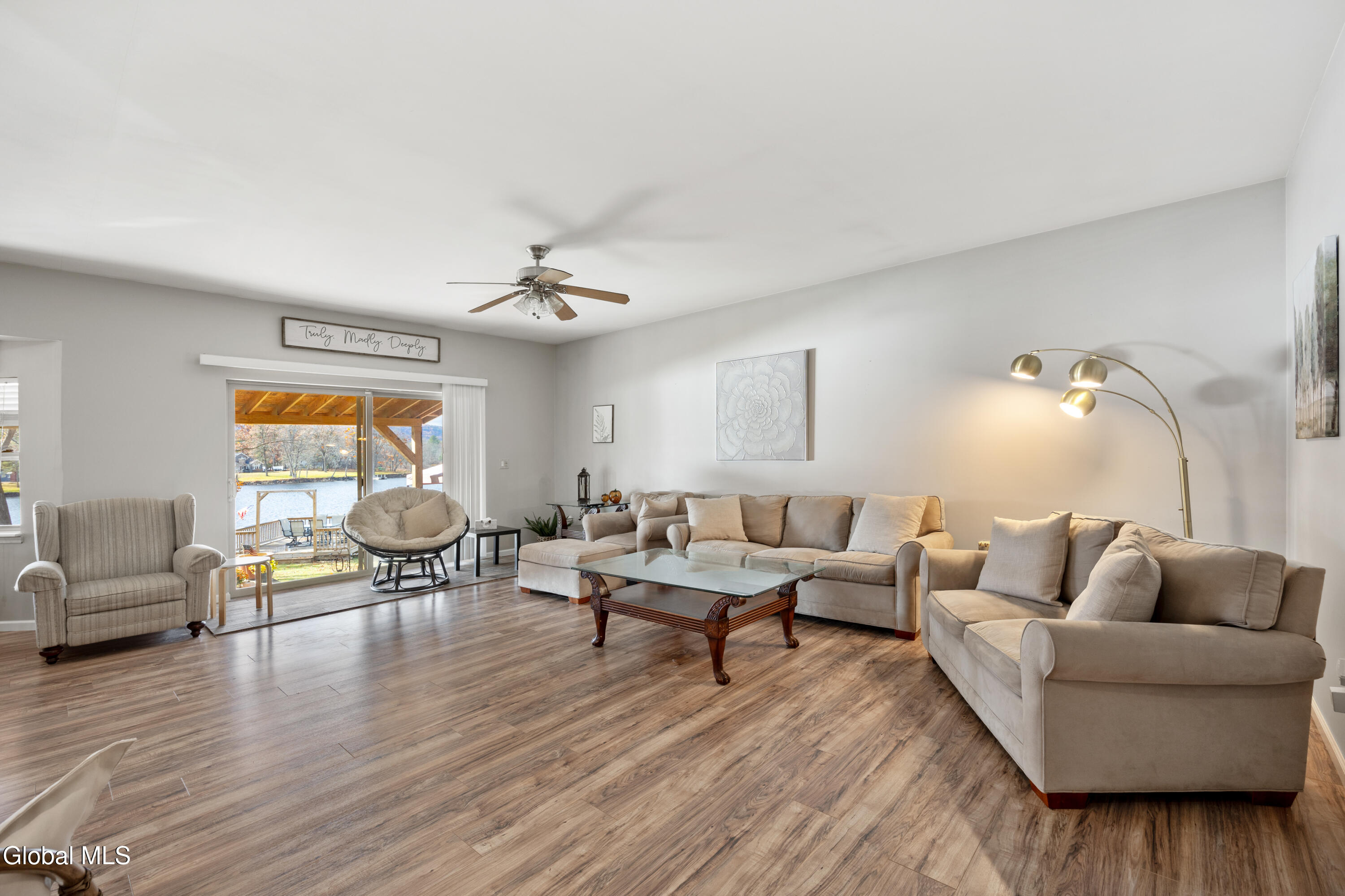 4 Big Bay Road Queensbury, NY 12804 - Photo 13 of 91 1 (31)