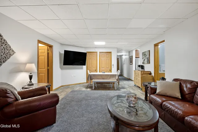 $975,000 | 4 Big Bay Road, Queensbury, NY 12804