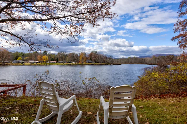 $975,000 | 4 Big Bay Road, Queensbury, NY 12804