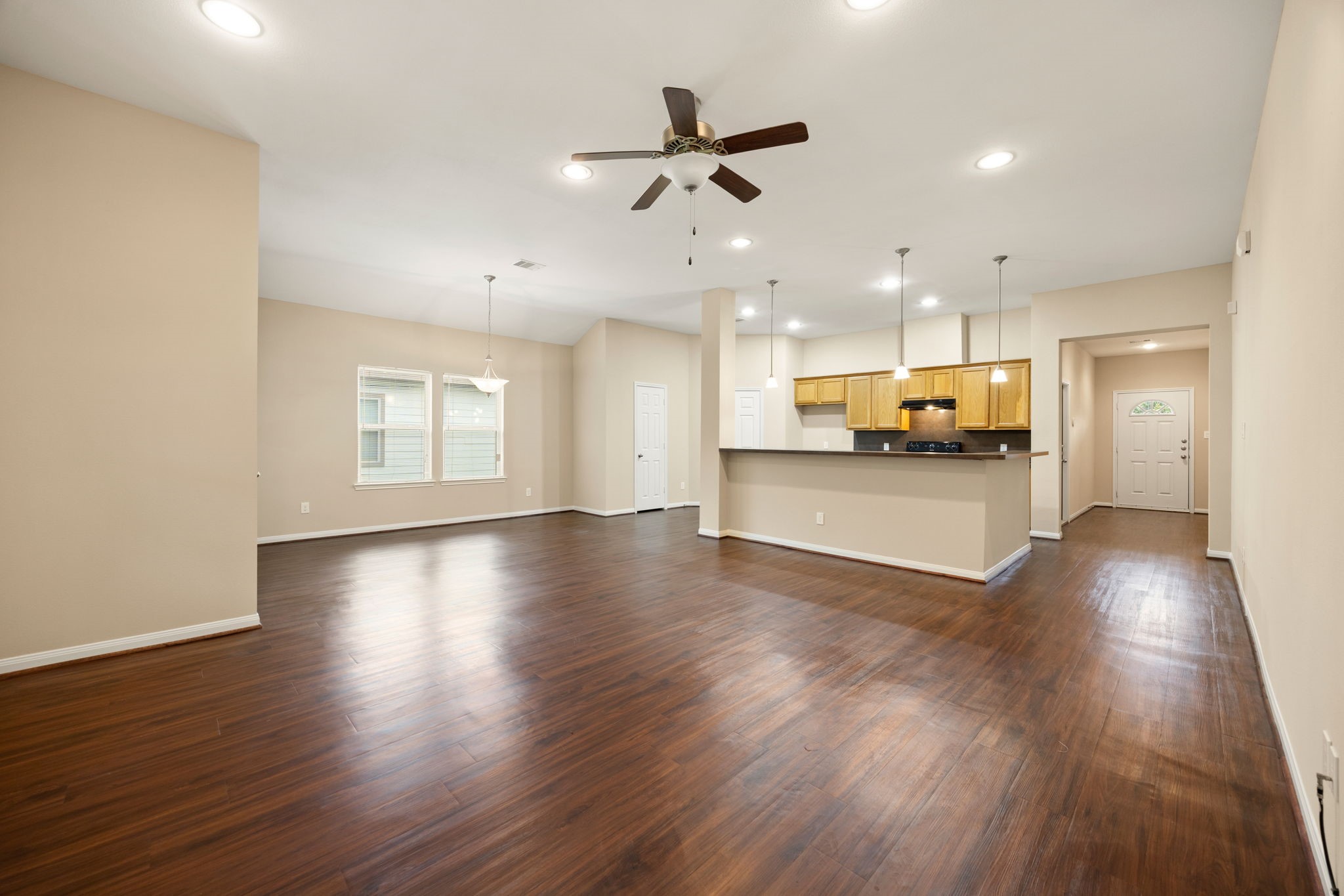 5601 Howell Street Houston, TX 77032 - Photo 11 of 27