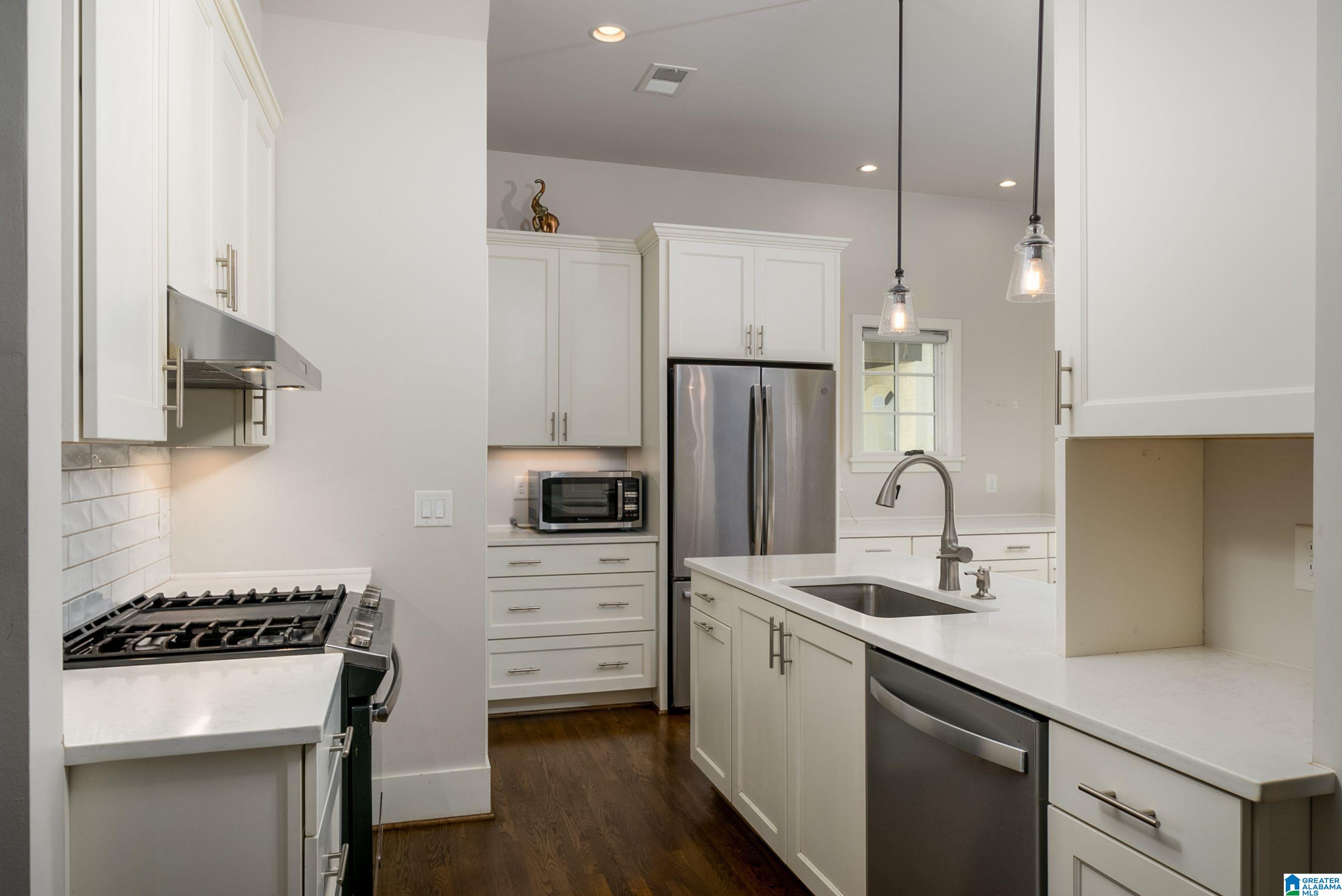 3719 5th Avenue South Birmingham, AL 35222 - Photo 7 of 21