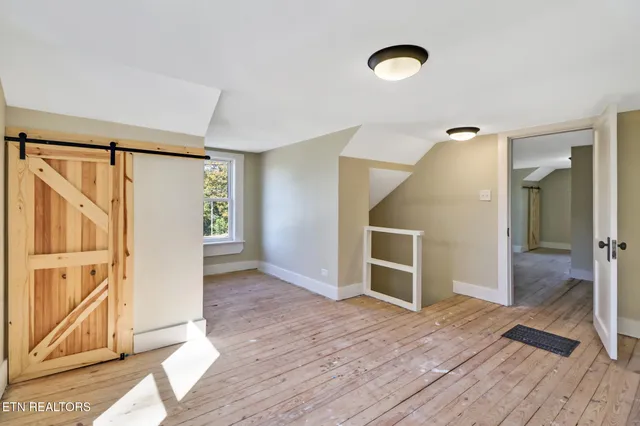 $250,000 | 211 Old Lantana Road, Crossville, TN 38555