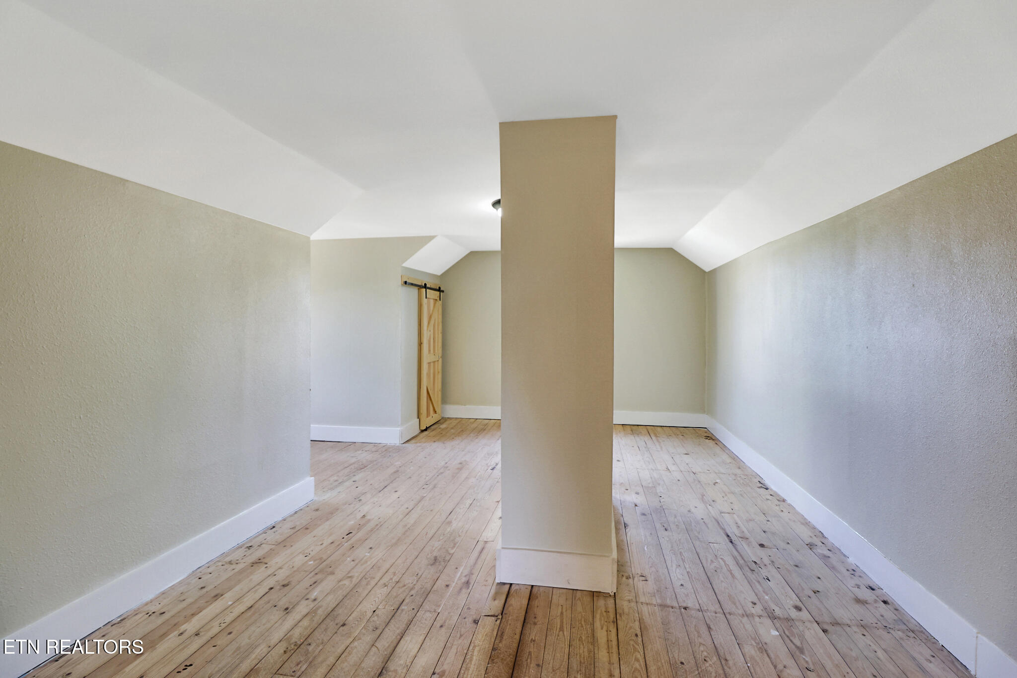 211 Old Lantana Road Crossville, TN 38555 - Photo 27 of 28 if1a5740-if1a5744