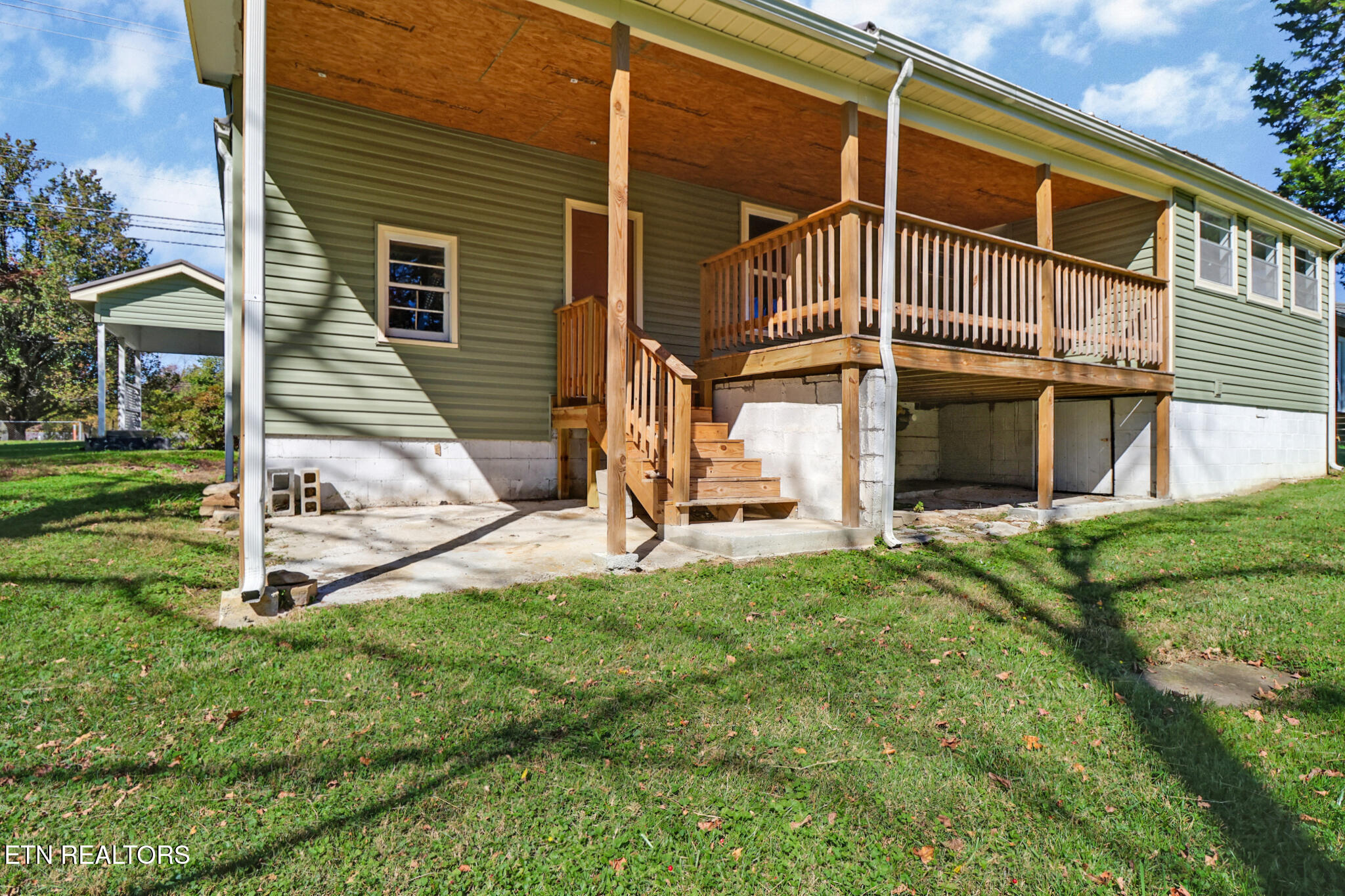 211 Old Lantana Road Crossville, TN 38555 - Photo 6 of 28 if1a5755-if1a5759