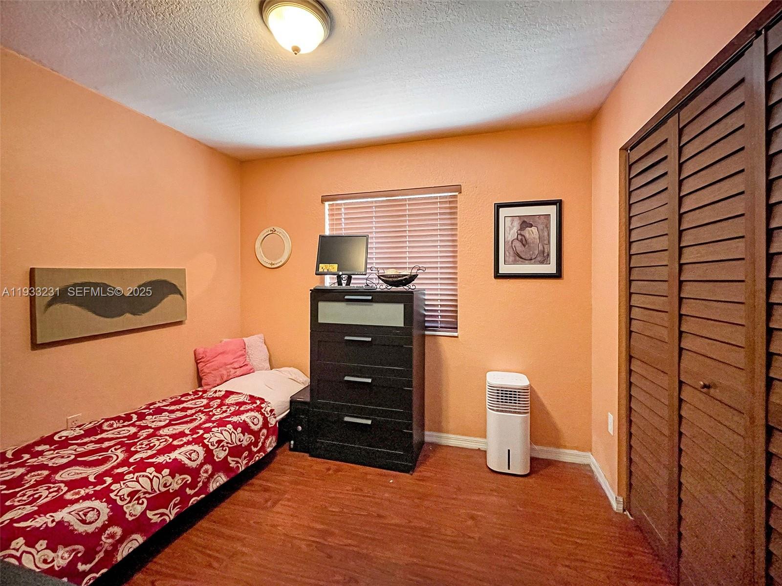 18003 Southwest 153rd Place Miami, FL 33187 - Photo 10 of 13