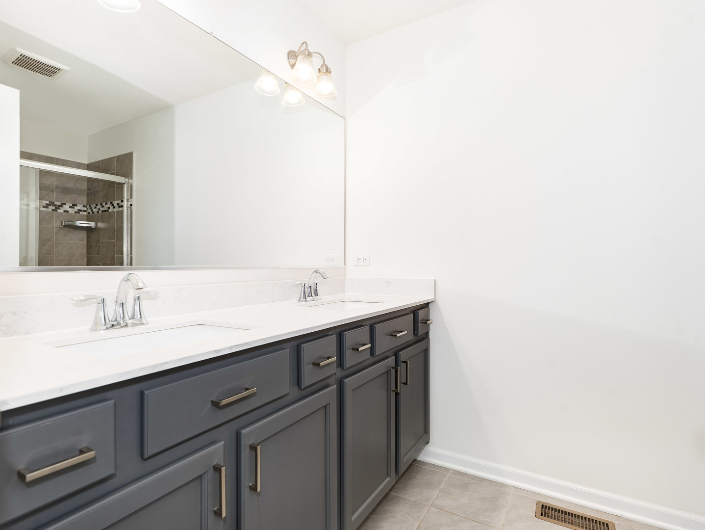 4154 Irving Road Aurora, IL 60504 - Photo 16 of 22 Gallery Image 16
