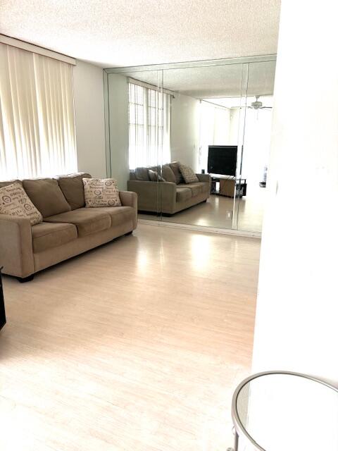 6100 Northwest 2nd Avenue, Unit 123 Boca Raton, FL 33487 - Photo 15 of 69 Den area Bright