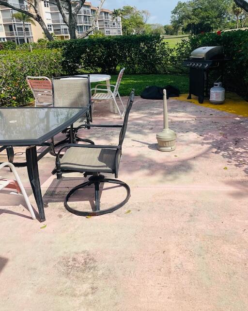 6100 Northwest 2nd Avenue, Unit 123 Boca Raton, FL 33487 - Photo 64 of 69 BBQ area