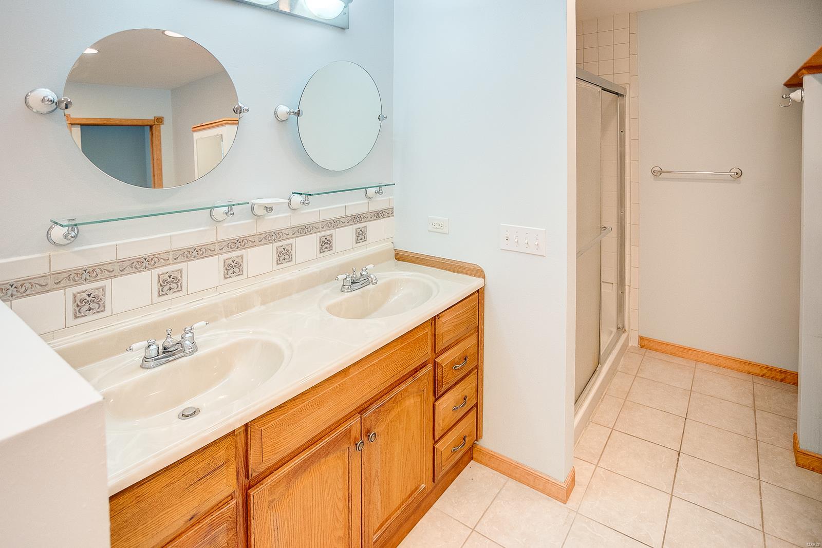 1247 North County Road Mascoutah, IL 62258 - Photo 40 of 54