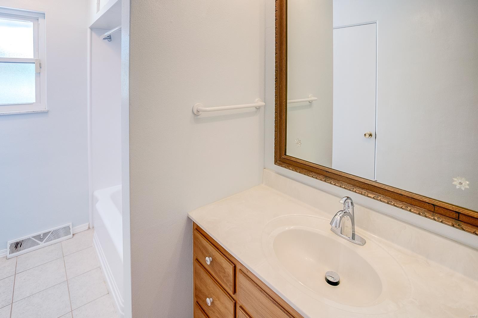 1247 North County Road Mascoutah, IL 62258 - Photo 50 of 54