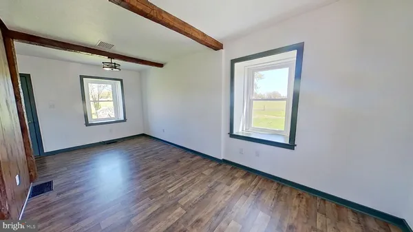 $1,375 | 919 Round Hill Road, East Berlin, PA 17316