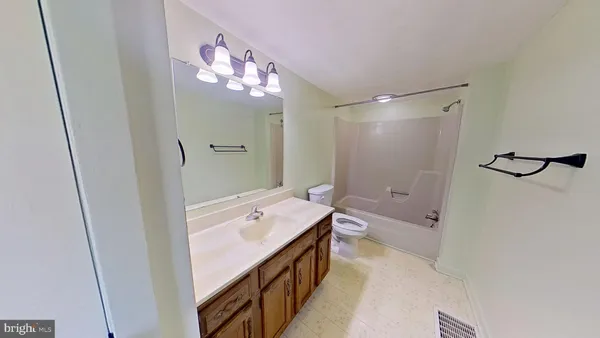 $1,375 | 919 Round Hill Road, East Berlin, PA 17316