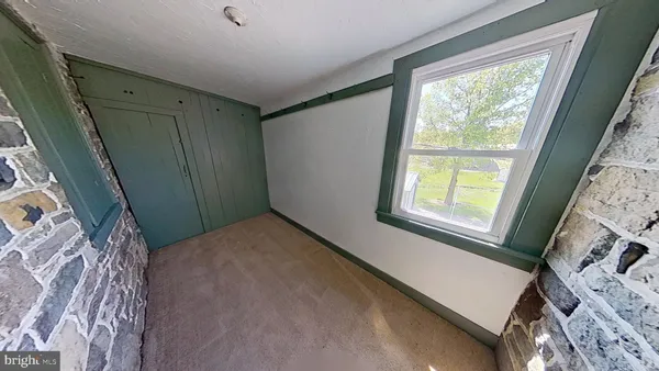 $1,375 | 919 Round Hill Road, East Berlin, PA 17316