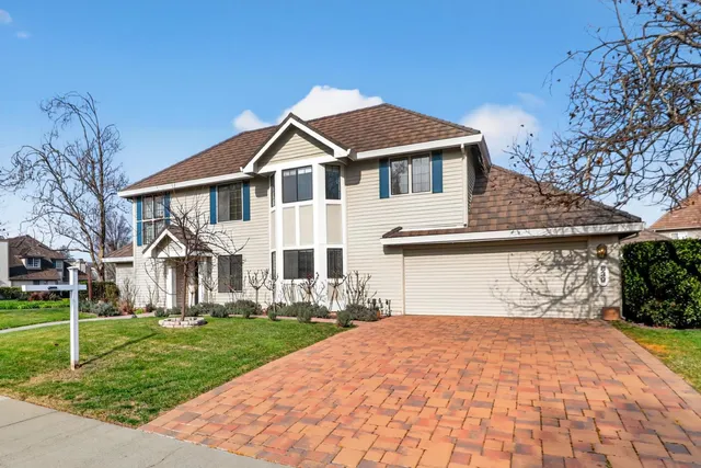 $719,500 | 839 Lake Front Drive, Sacramento, CA 95831