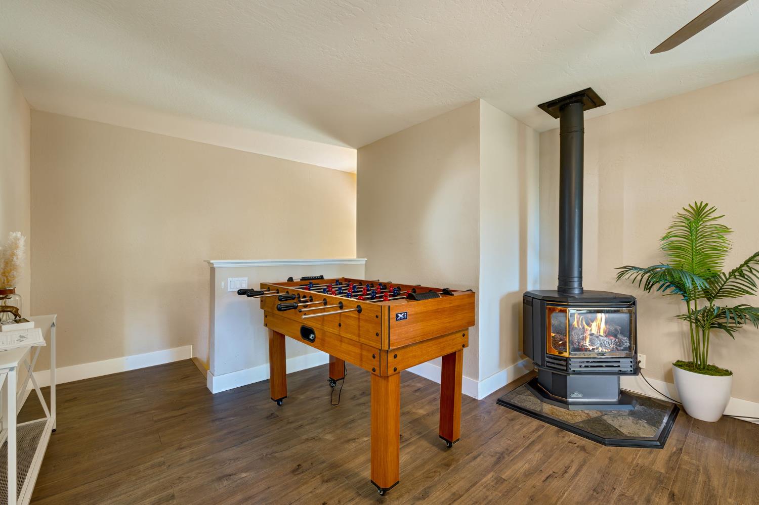 3960 Garnet Road Pollock Pines, CA 95726 - Photo 13 of 50 a living room with furniture and wooden floor
