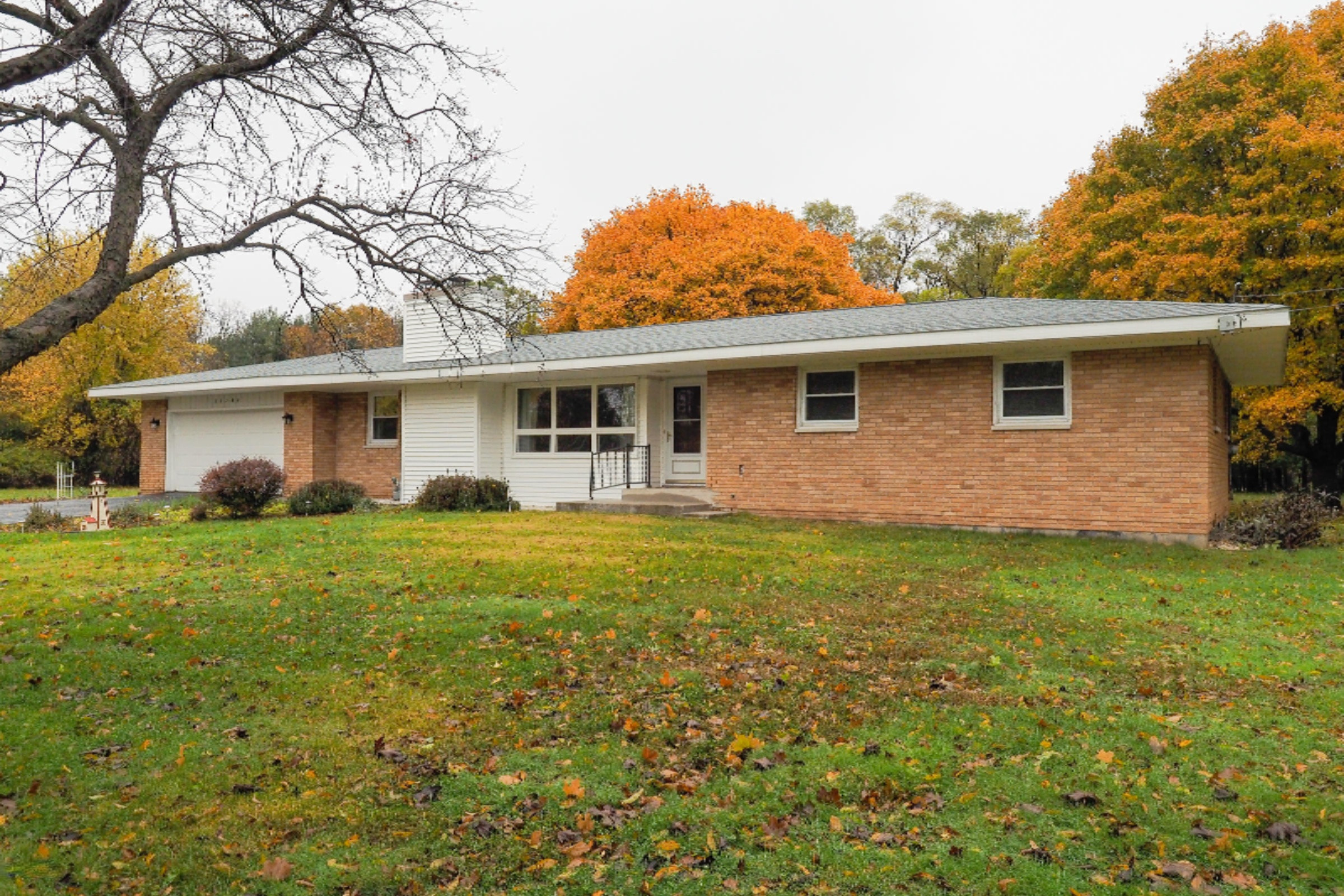 12290 Perry Road Battle Creek, MI 49015 - Photo 2 of 44 12290 Perry Rd-101