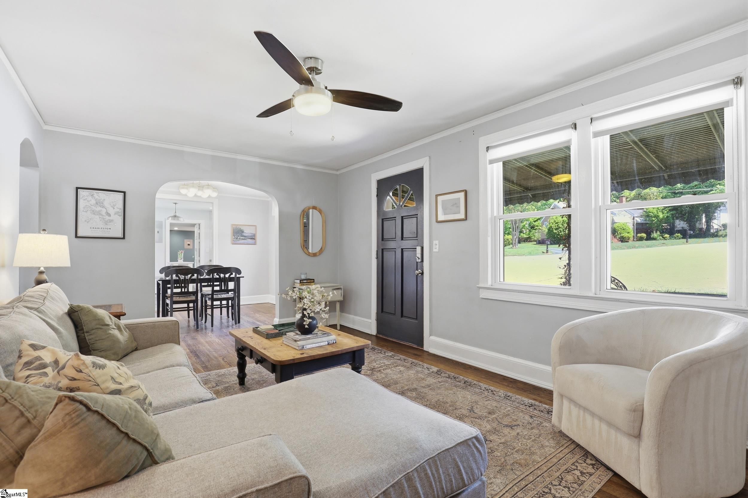 321 Ridgecrest Drive Greenville, SC 29609 - Photo 6 of 30 Gallery Image 6