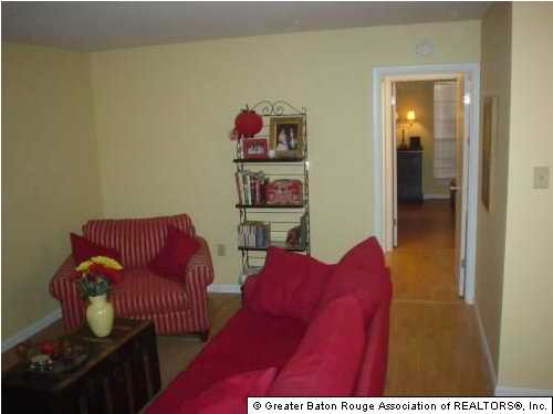 1755 College Drive, Unit 216 Baton Rouge, LA 70808 - Photo 1 of 5