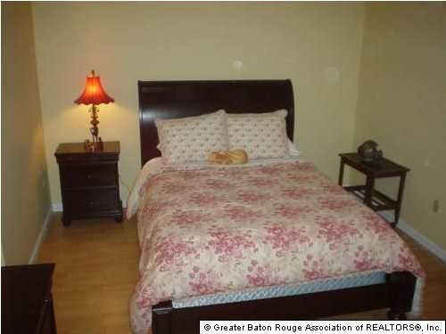 1755 College Drive, Unit 216 Baton Rouge, LA 70808 - Photo 2 of 5