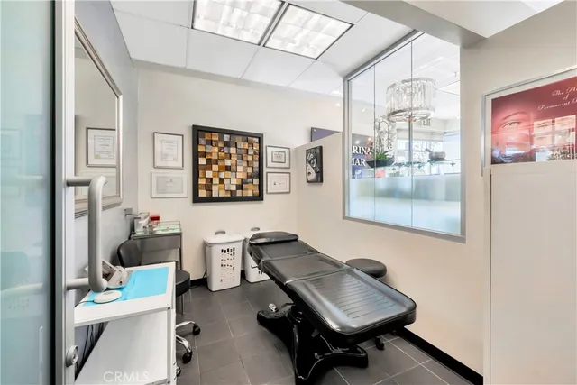 $4,350,000 | 24691 Del Prado Avenue, Dana Point, CA 92629