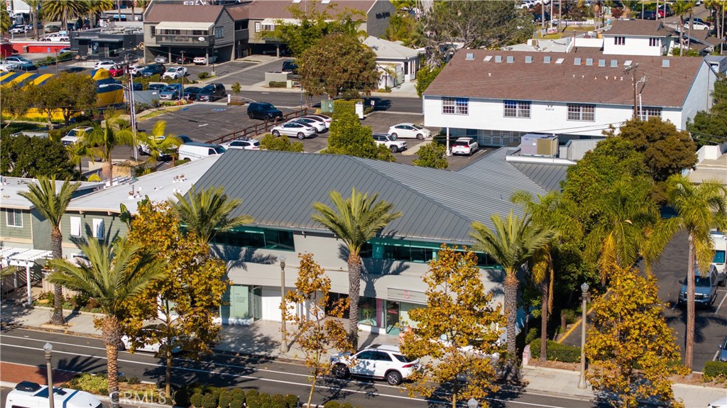 24691 Del Prado Avenue Dana Point, CA 92629 - Photo 9 of 67