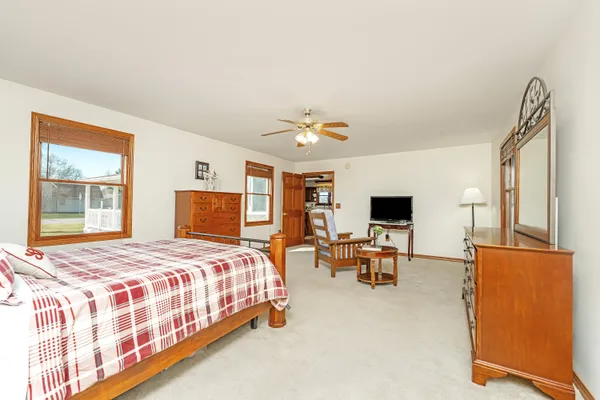 $439,000 | 121 Cr 687 St Haven, South Haven, MI 49090