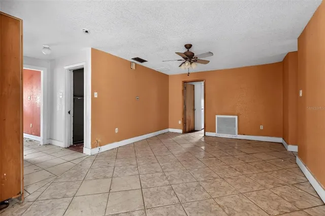 $199,900 | Undisclosed Address, Mount Dora, FL 32757