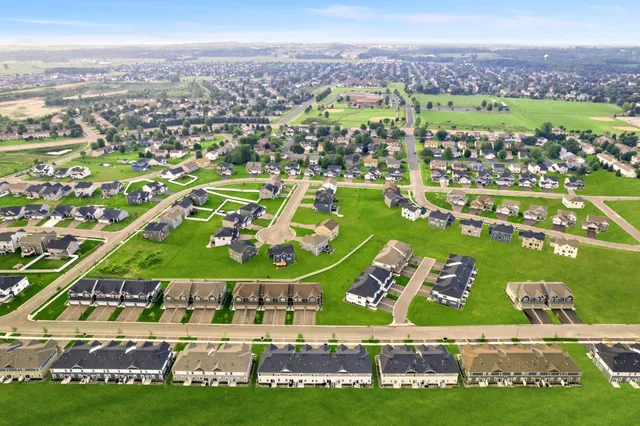 $620,865 | 2471 Tyrone Drive, Shakopee, MN 55379