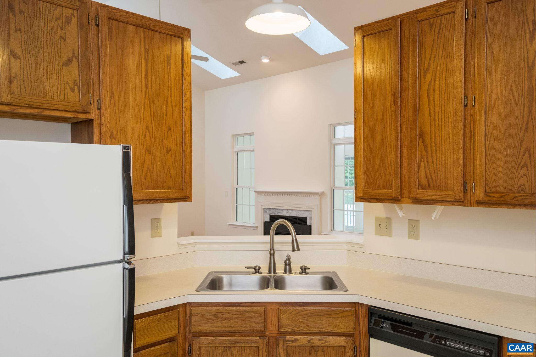 1245 Raintree Drive Charlottesville, VA 22901 - Photo 10 of 29