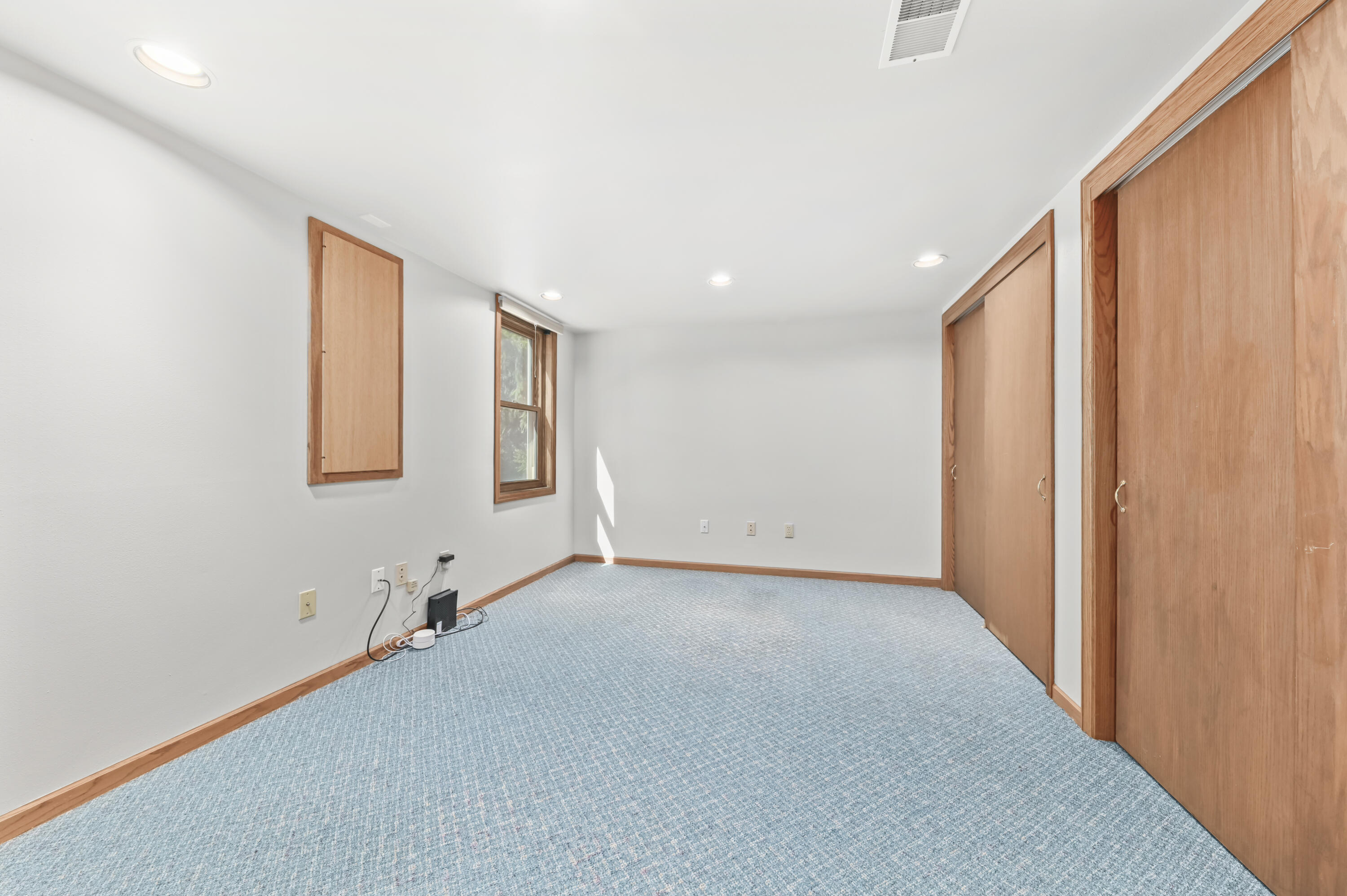 1430 Sunnyridge Road Pewaukee, WI 53072 - Photo 24 of 37 LL Exercise room